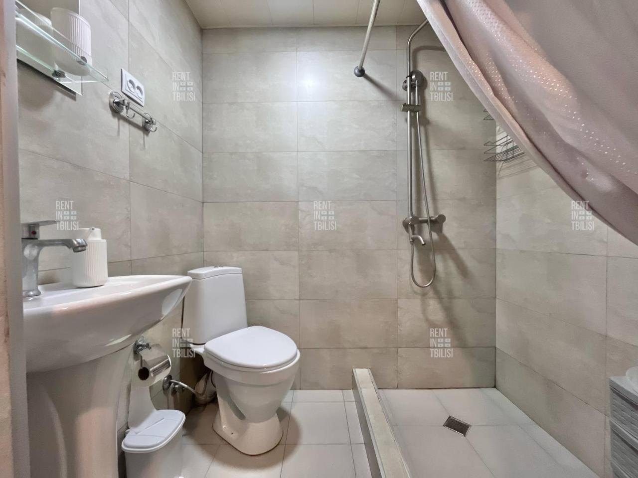L&L Apartment 2Nd ティビリシ エクステリア 写真